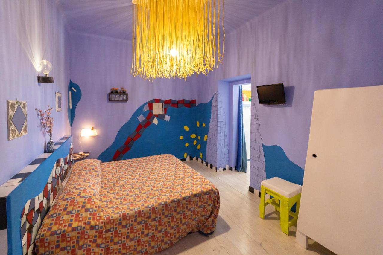 アルベロベッロ アート B ＆ B ジョイフル ピープル Bed & Breakfast エクステリア 写真