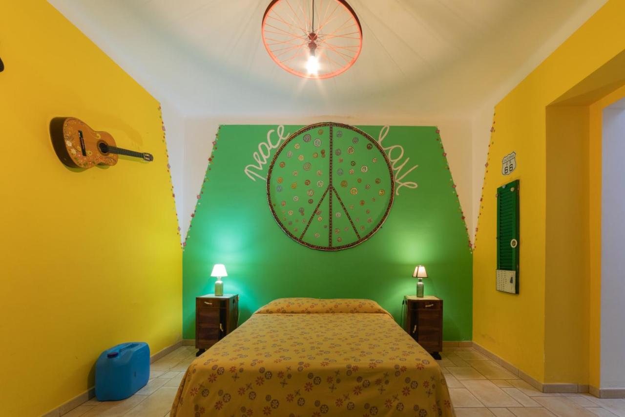 アルベロベッロ アート B ＆ B ジョイフル ピープル Bed & Breakfast エクステリア 写真